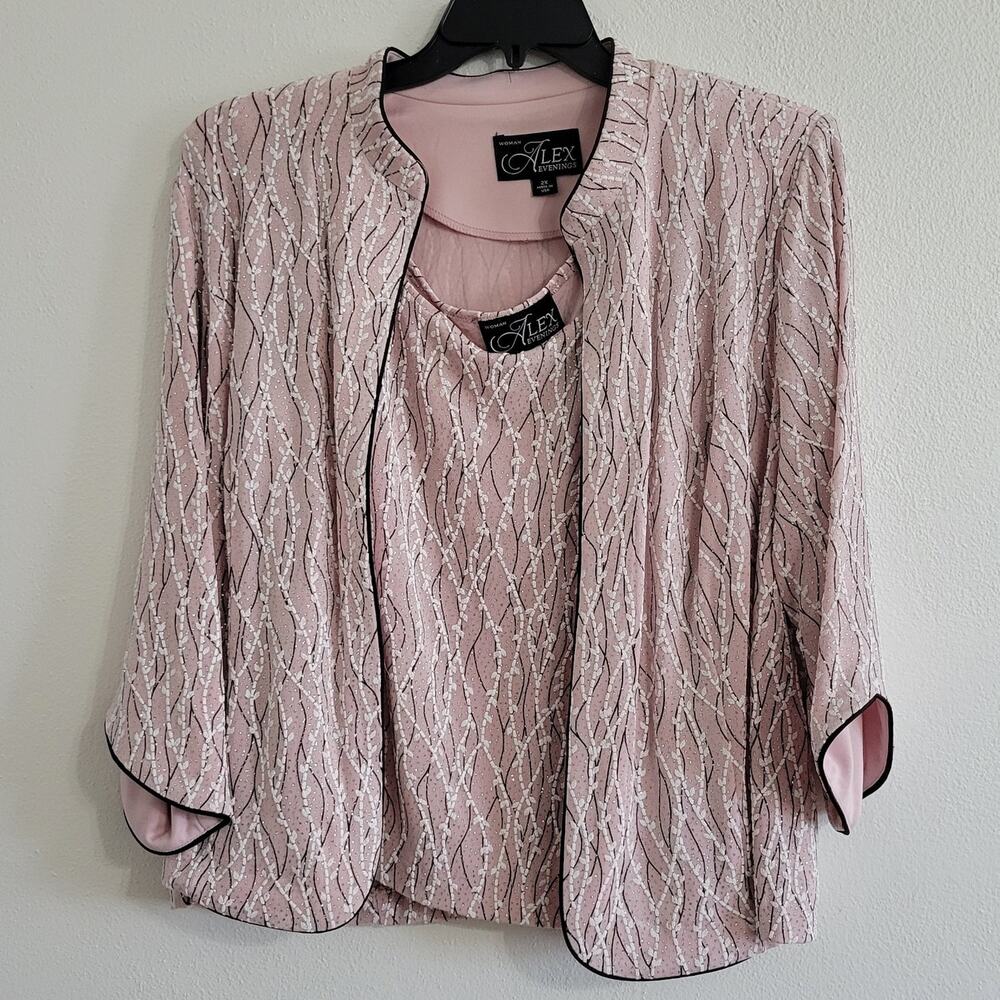 Alex Evenings Women's 2X Printed Piped 3/4 Sleeve Two-Piece Glitter Blazer & Top - Picture 2 of 12